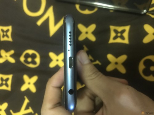 30228003 A1A9 46D5 A811 940CB366FF9D