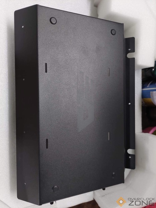 0555AF92 963F 4B0D 9B5C 724248ABD14C