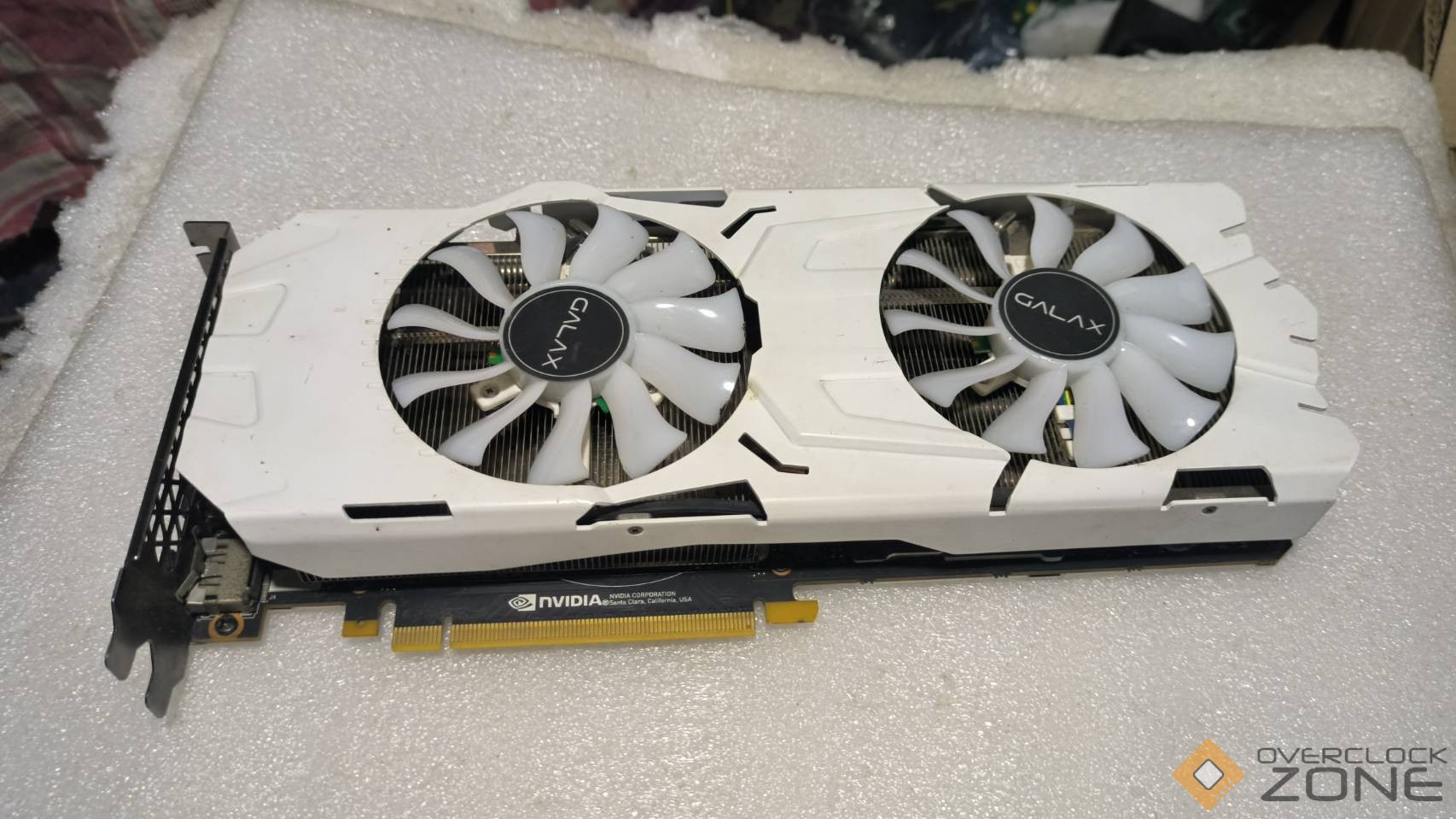 ปล่อย GALAX GTX 1080 Ti EXOC White 11GB หมื่นถูกสภาพดี